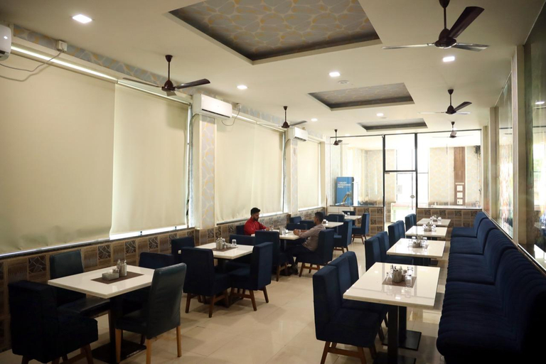 Food & Drinks 2, Hotel Krushna Express Inn, Thane