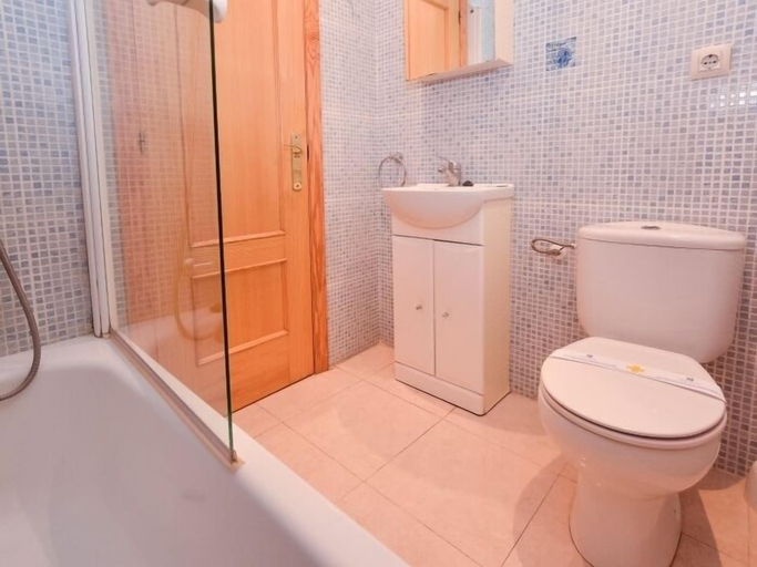 Bathroom 4, Apartamentos Pereda Mar 45, Valencia