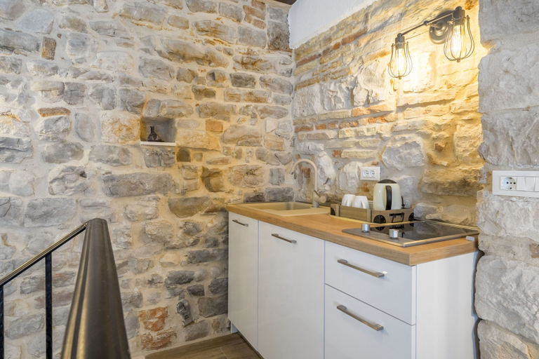 Others 5, Apartments & Rooms Dujam, Split