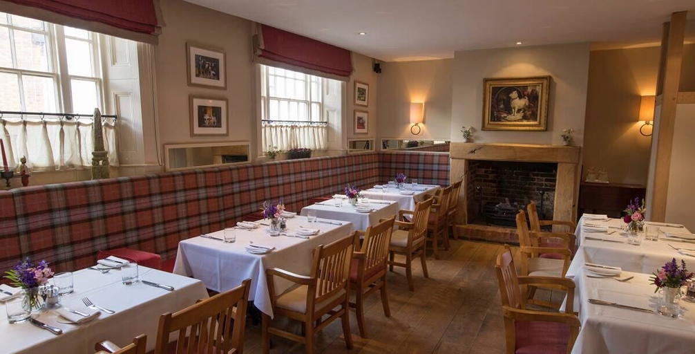 Food & Drinks 4, Bell at Ramsbury, Wiltshire