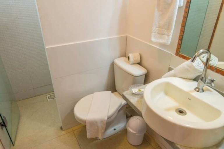 Bathroom 4, Pousada Bahia Brasil, Cairu