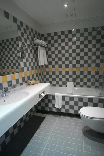Bathroom 3, Daugirdas Hotel, Kauno