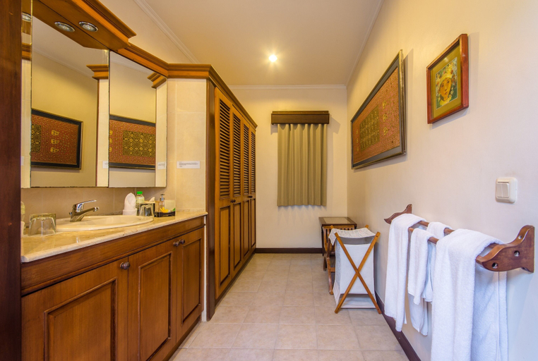Others 5, Villa Arjuna, Badung