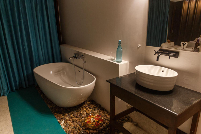 Bathroom 4, Symphony Samudra Beachside Jungle Resort And Spa, South Andaman