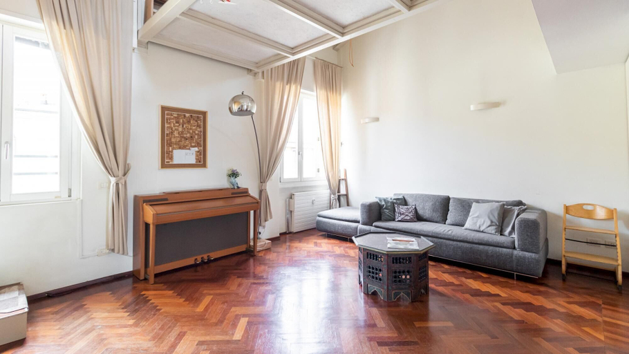 Others 5, Italianway Easy - De Sanctis 14, Milano