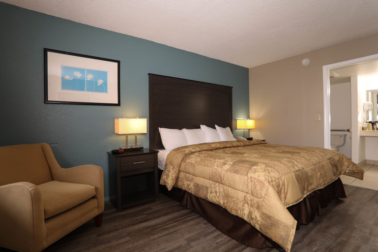 Bedroom 30