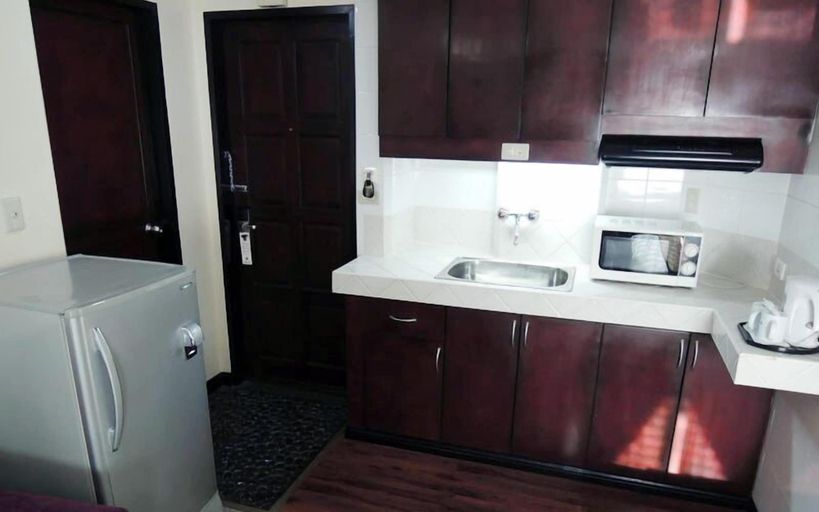 Others 5, Hotel Asia, Cebu City