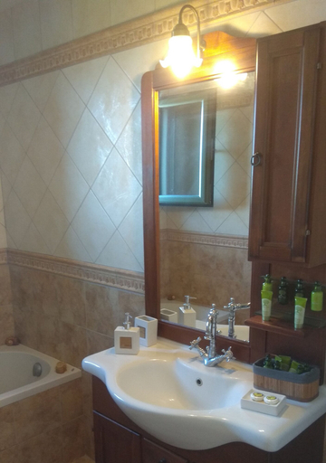 Bathroom 3, Villa Elaionas 1, Ionian Islands