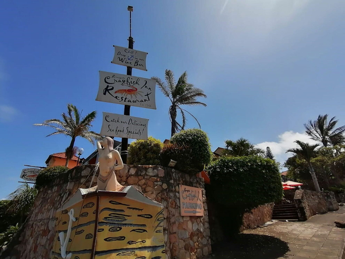 Exterior & Views 2, Crayfish Inn No.8, Ugu