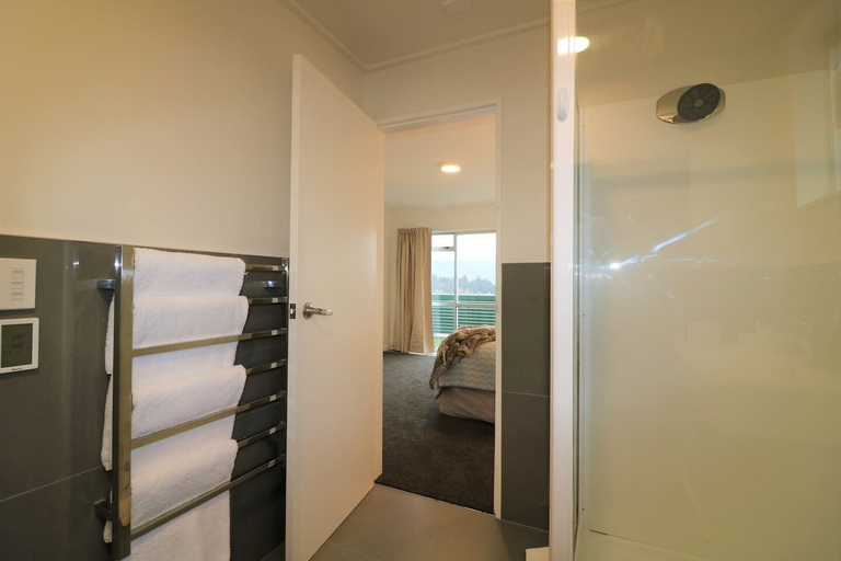 Others 5, Central City Apartment, Parking, Bay Views, Queenstown-Lakes