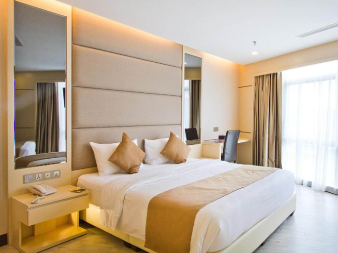 Bedroom 14