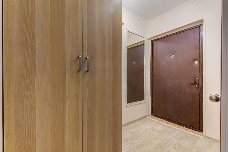 Others 4, Apartment Hanaka Shumilova 20, South-Eastern