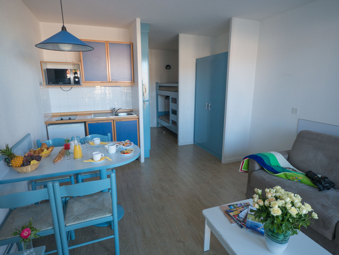 Dining Room 4
