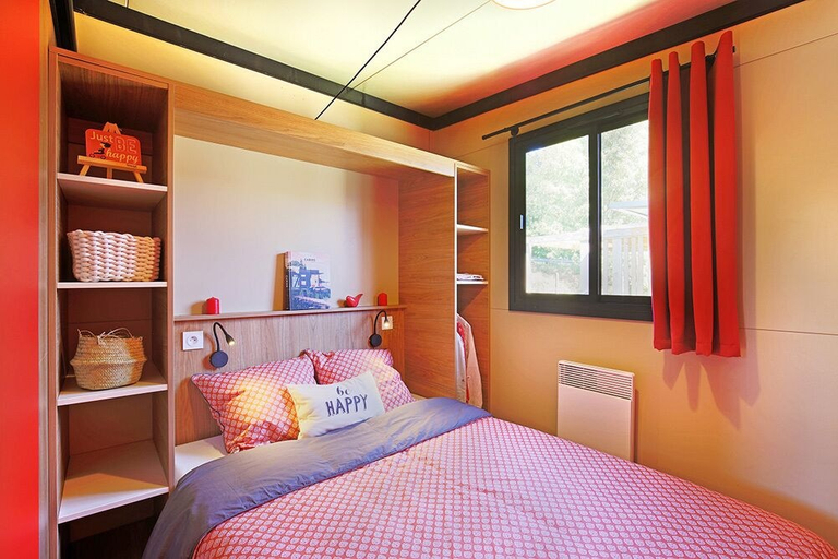 Bedroom 3, Camping Le Mas des Chenes, Gard