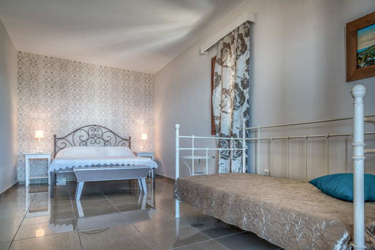 Bedroom 5, Armonia Seaside Villas, Ionian Islands
