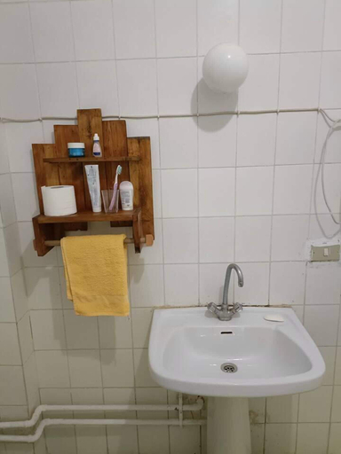 Bathroom, Spacious 5-bed House in Alamein With Large Garden, Ad-Dab'ah
