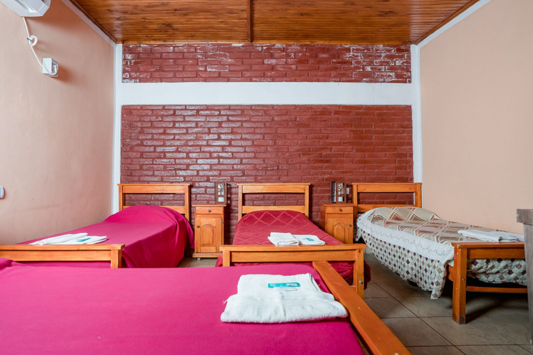 Bedroom 2, Hotel Raquelito, Independencia