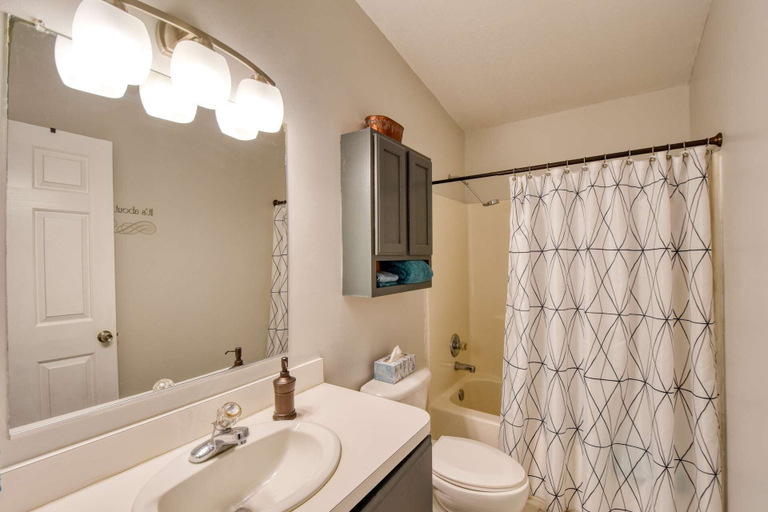 Bathroom 4, Marsh Treehouse, Saint Johns