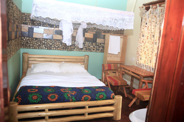 Bedroom 3, Elite Backpackers Services Masaka, Masaka