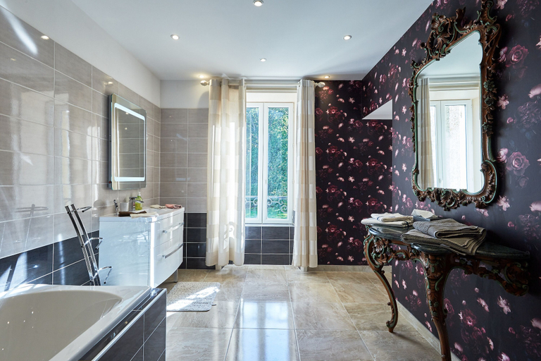 Bathroom 5, Le Château des Monts, Calvados