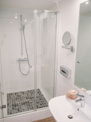 Bathroom 5, Boutique Hotel Stadtmitte, Mülheim an der Ruhr