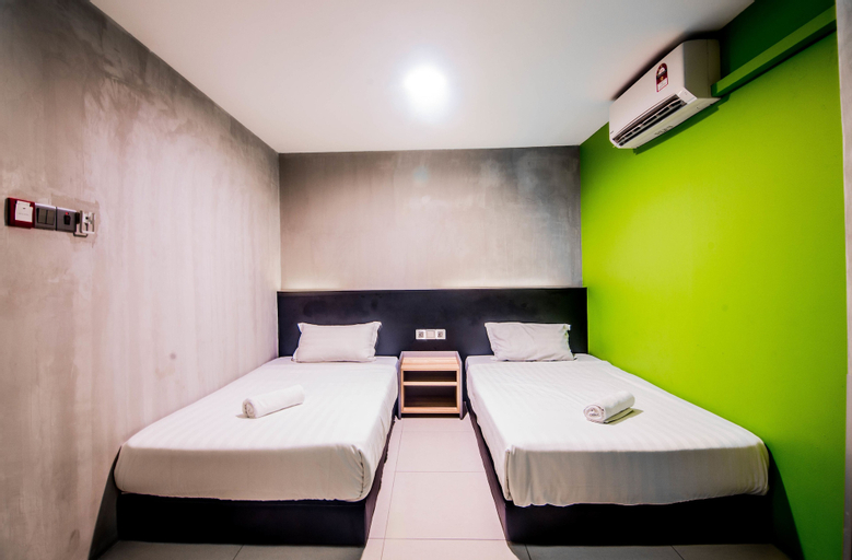 Bedroom 14