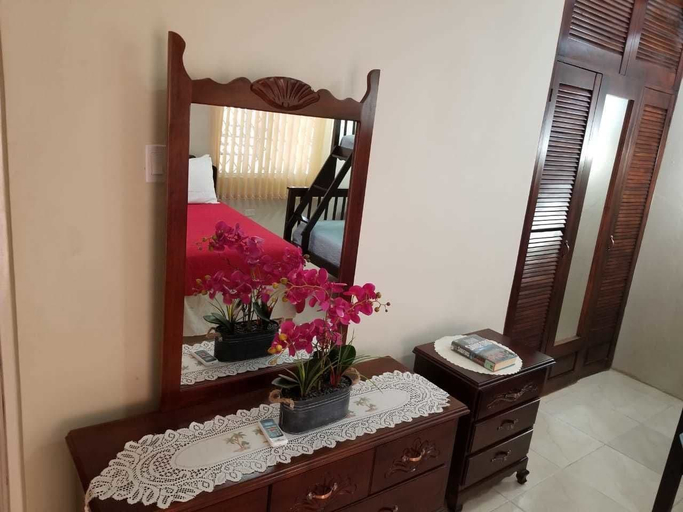 Others 4, North Star Villa