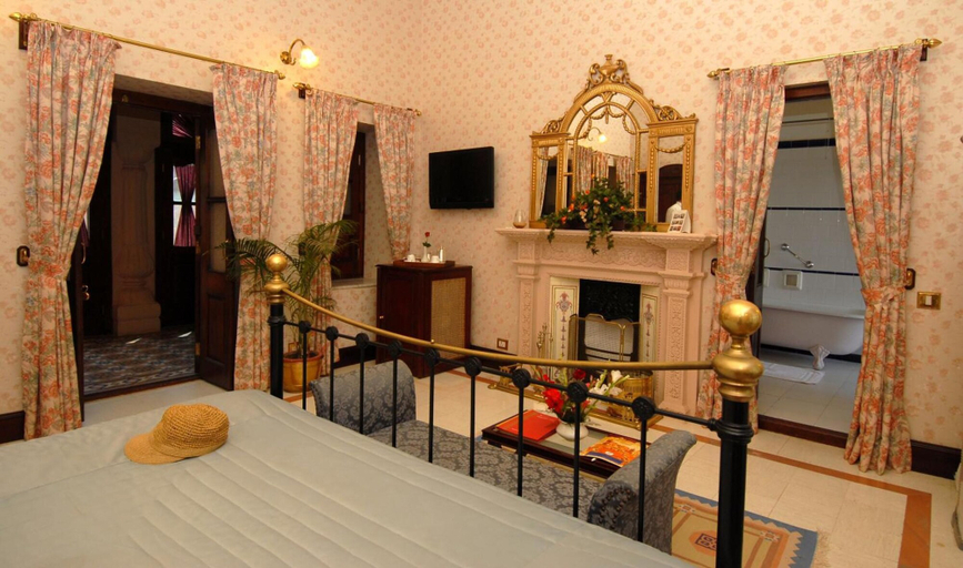 Bedroom 3, Gajner Palace, Bikaner