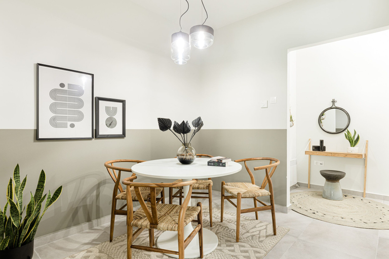 Others 5, Serene 1 BR Apartment in Koukaki, Attica