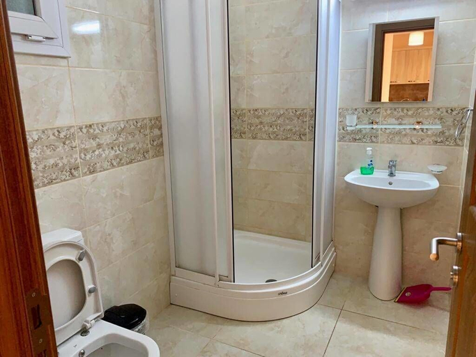 Bathroom, Royal Sun Residence River 1 apartment
