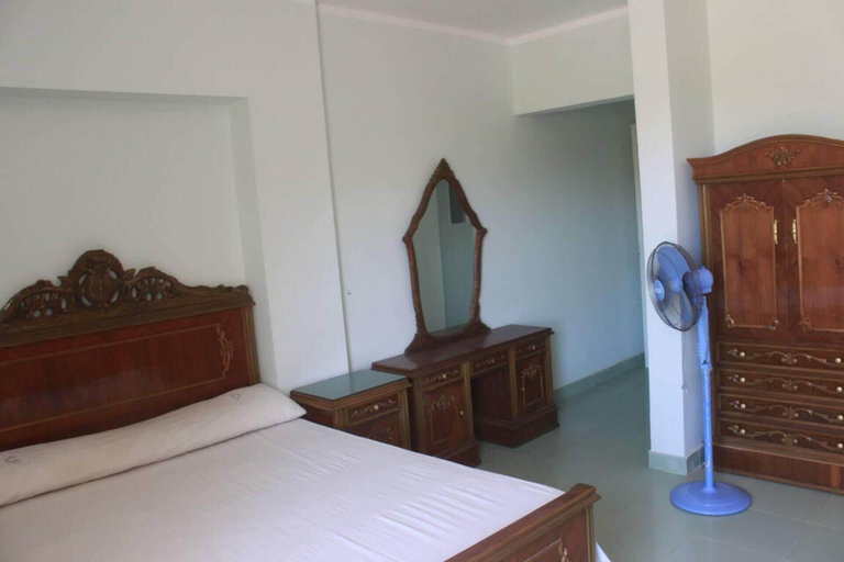 Bedroom 2, Spacious 5-bed House in Alamein With Large Garden, Ad-Dab'ah
