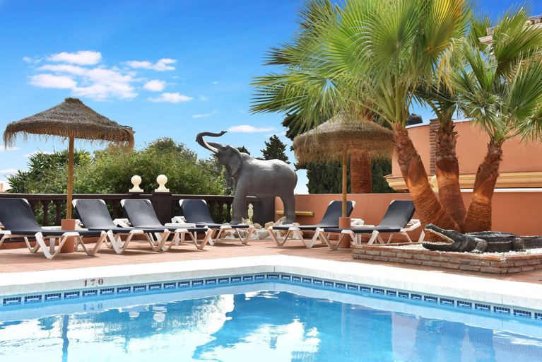 Sport & Beauty 2, Hotel Zen Airport with Free shuttle, Málaga
