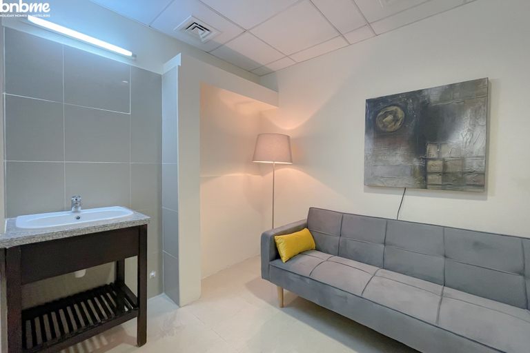 Others 4, 3B- 23 Marina- 2306, Dubai