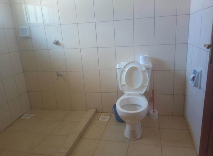 Bathroom, Ack St. Julian's Centre, Limuru