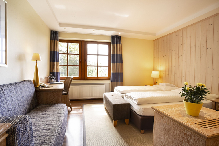 Bedroom 3, Ringhotel Der Waldkater, Schaumburg