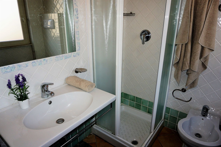 Others 5, Residence Levante, Olbia-Tempio
