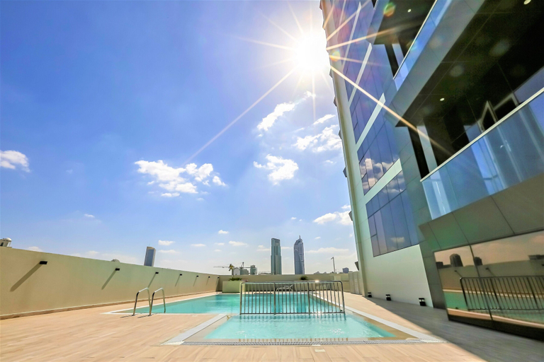Sport & Beauty 3, Amazing Studio With Balcony in Park View Dubai, Dubai