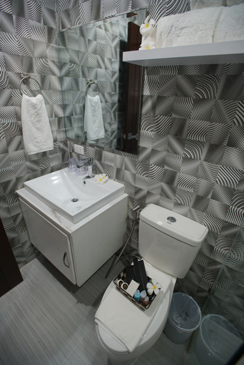 Bathroom 5, Segara Residencias, Olongapo City