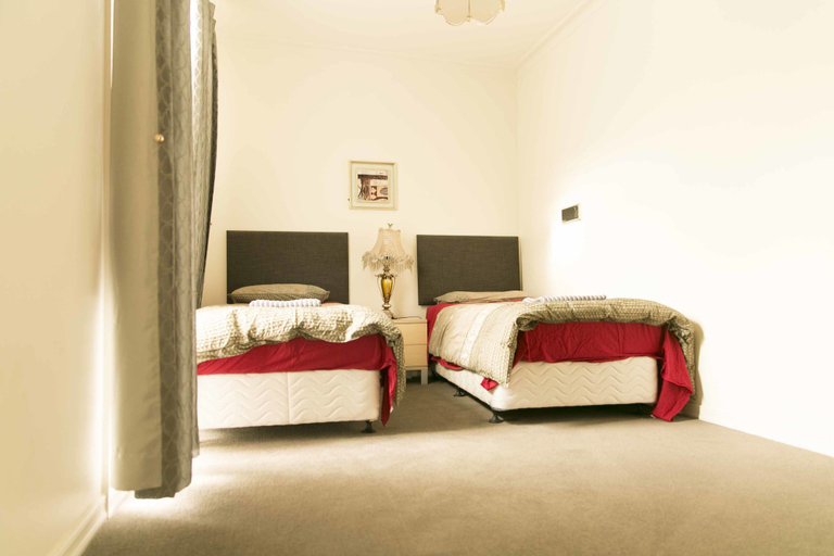 Bedroom 3, Hawthorn Holiday House, Melbourne