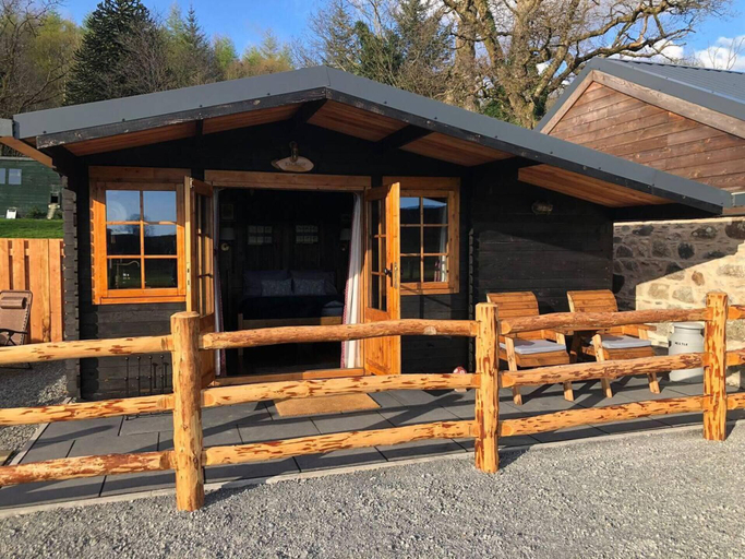 Exterior & Views, 1 Bed Cabin in the Magical Galloway Forest Park, Dumfries and Galloway