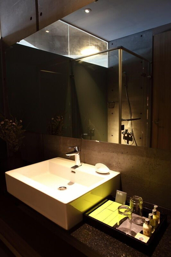 Bathroom 3, Khokak Panoramas Hotel, Yulin