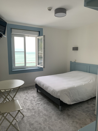 Bedroom 4, Hôtel Restaurant Pub La Sirène, Seine-Maritime