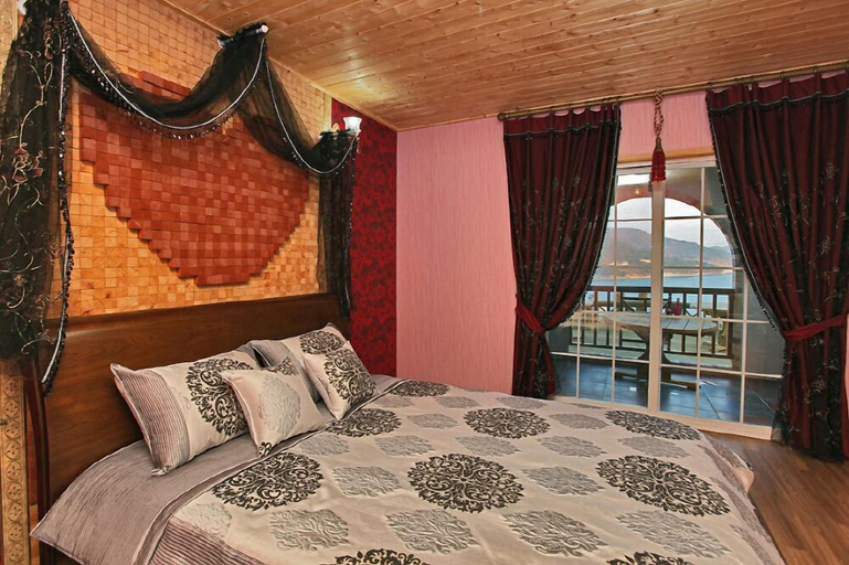 Bedroom 2, spero spera, Geoje