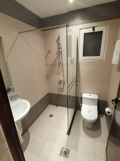 Bathroom 4, Fakhamat Al Dyafah Serviced Apartment, Al Khobar