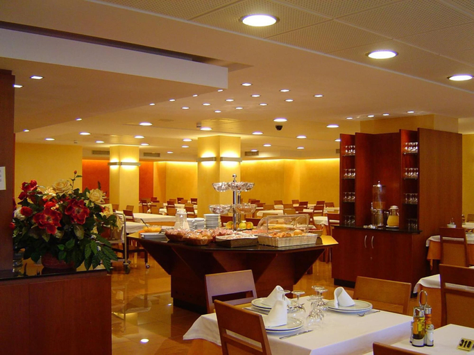 Food & Drinks 5, Hotel Espel
