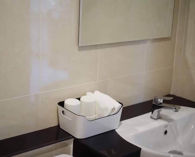 Bathroom 4, The Zen Hotel Yasothon, Amphoe Muang Yasothon