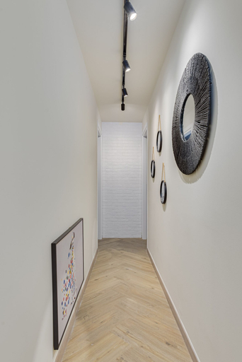 Others 5, Acropolis Premium Residence, Attica