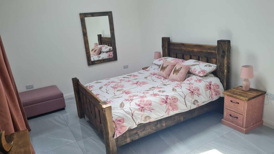 Bedroom 2, The Old Stables, Caerphilly
