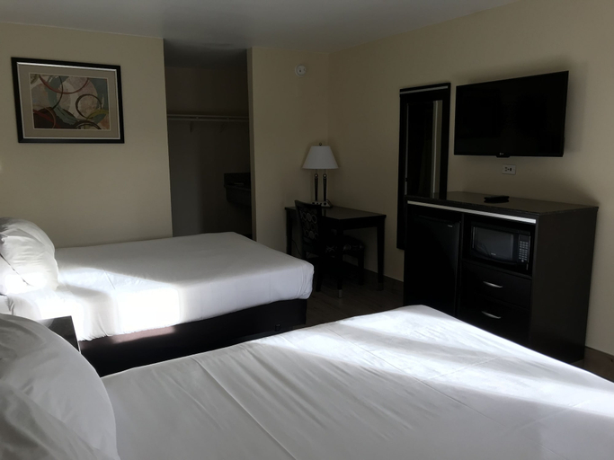 Bedroom 3, Colton Inn, San Bernardino