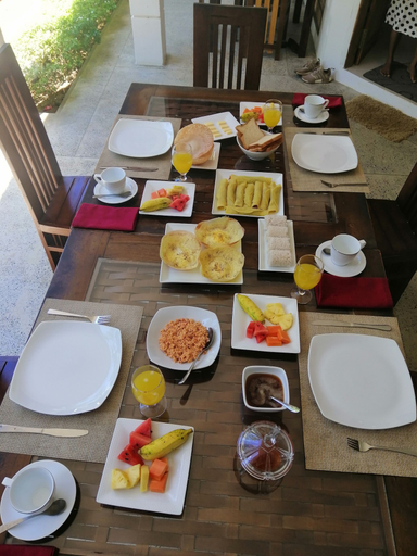 Food & Drinks 5, Mansala Safari House, Embilipitiya